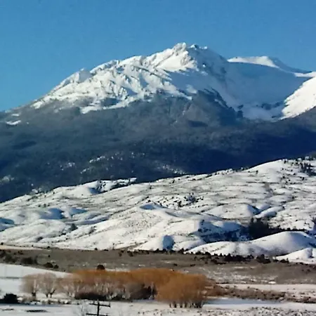Yellowstone Basin Inn-2